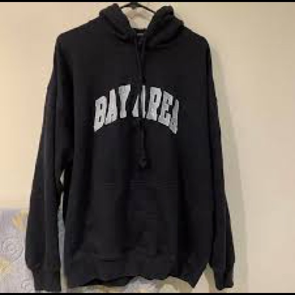 Whiling to sell? - Picture 4 of 5